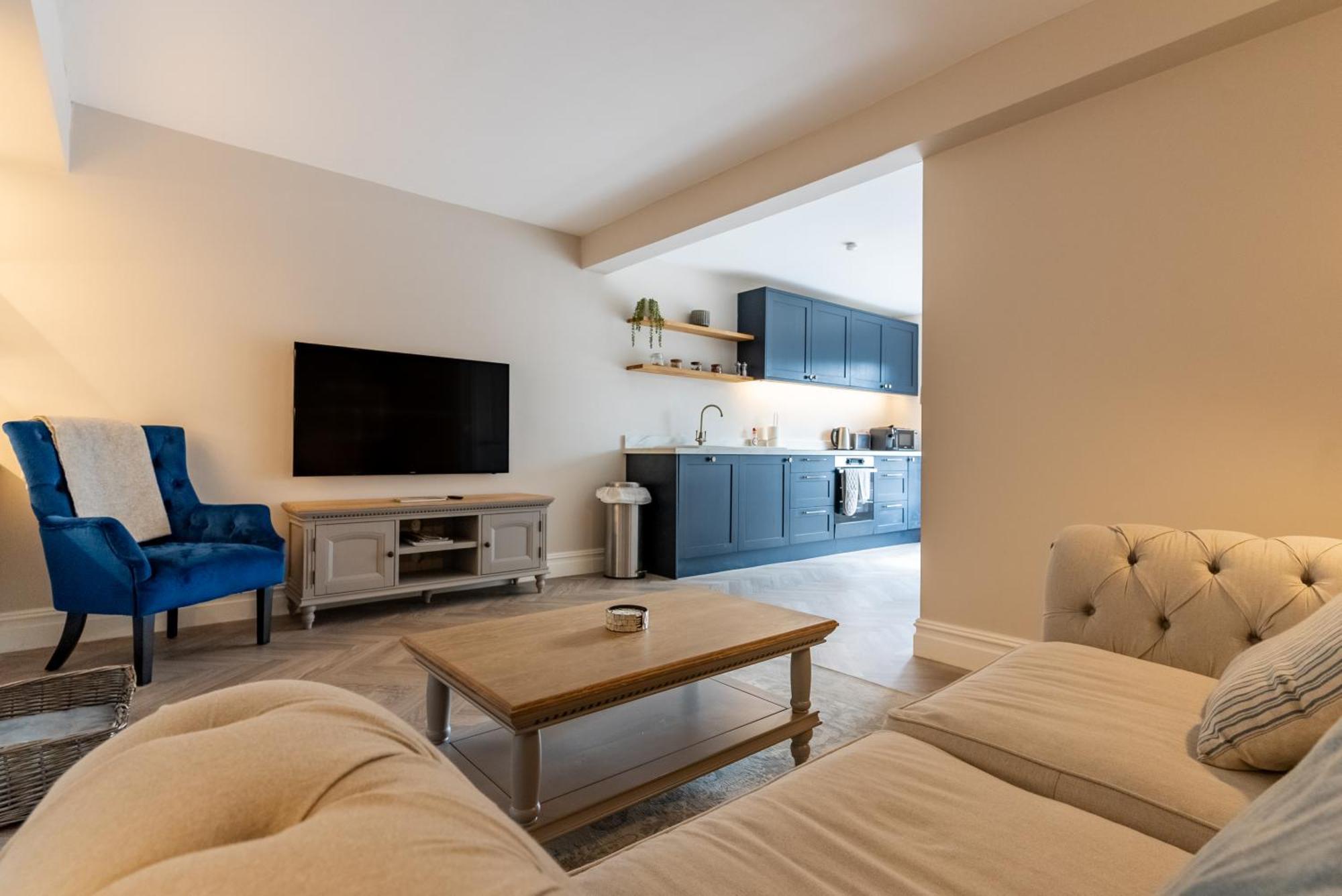 קרייסטצ'רץ' Brand New Riverside Apartment מראה חיצוני תמונה